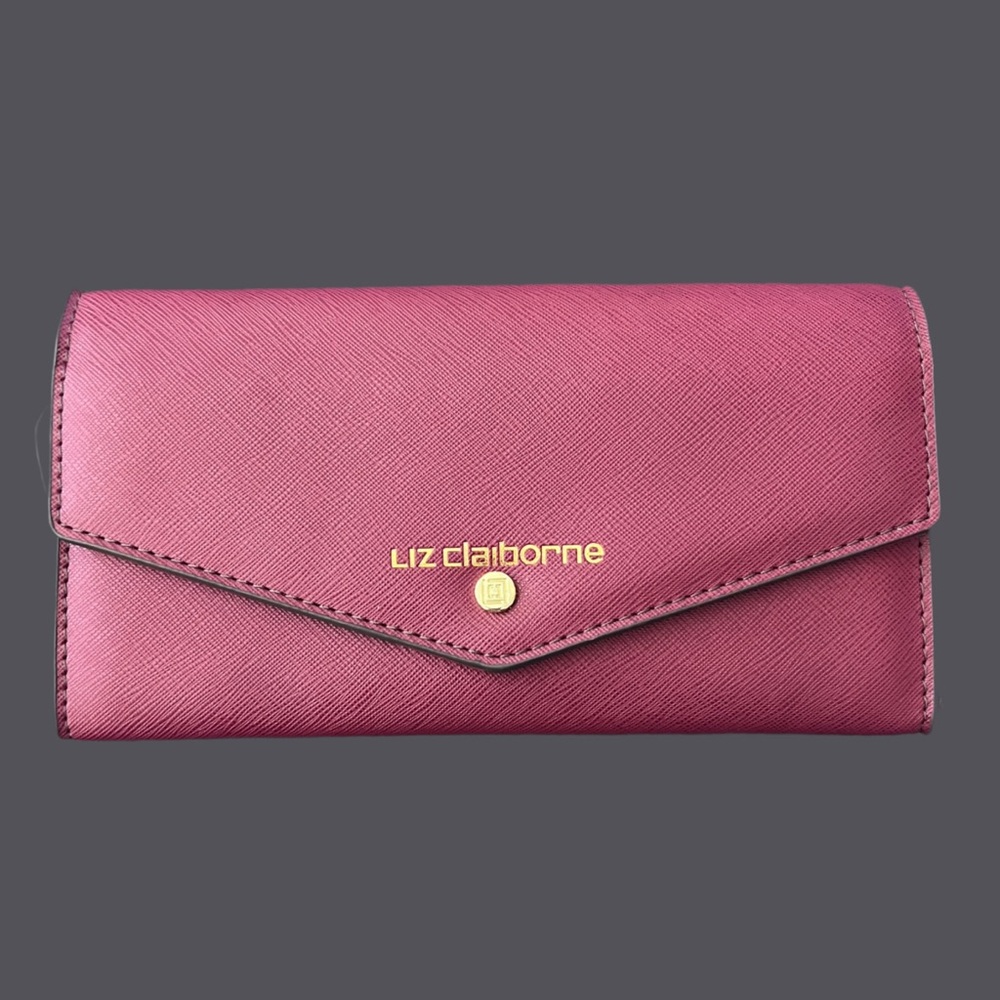🆕 Liz Claiborne Envelope Clutch